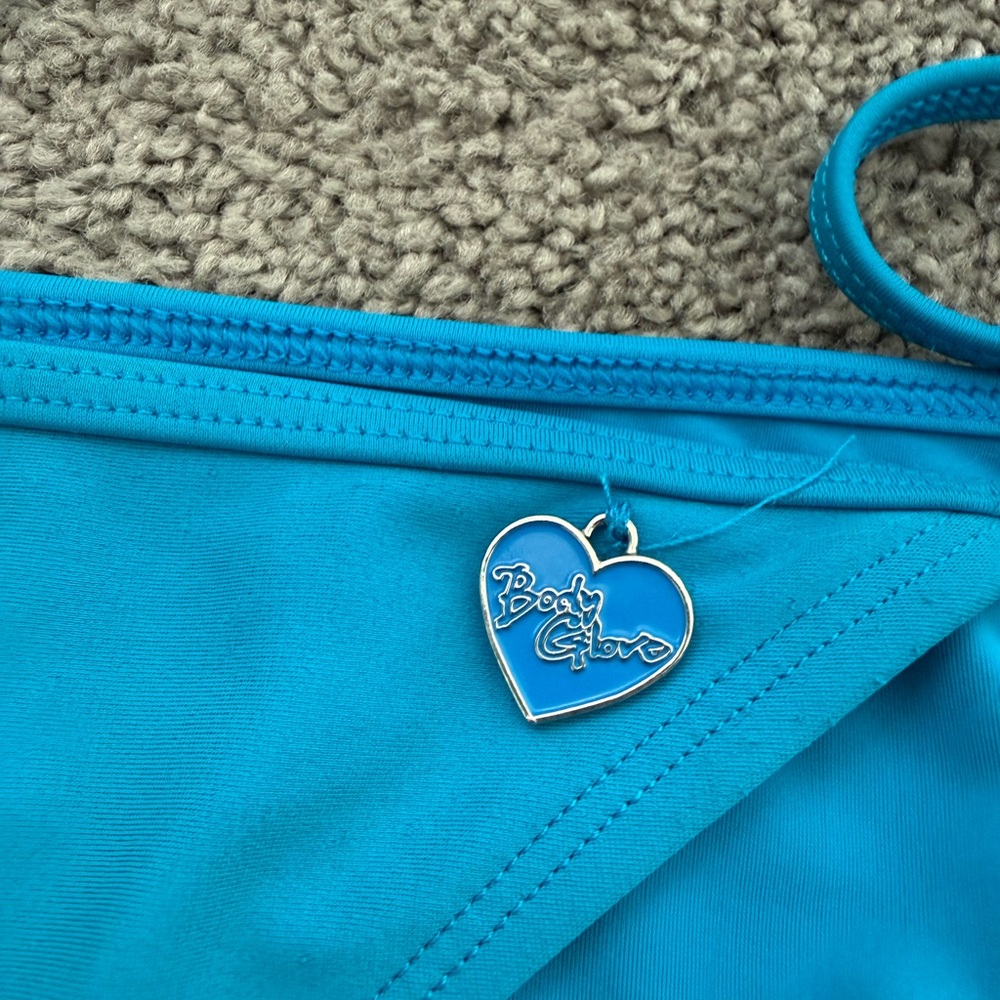 Body Glove Vibrant Blue Smoothie Bikini - Picture 11 of 13